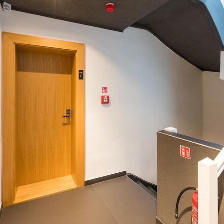 Aparthotel Tcz Wozna à Poznań Extérieur photo
