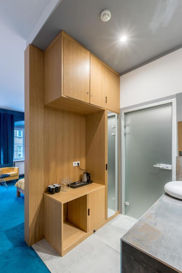 Aparthotel Tcz Wozna à Poznań Extérieur photo